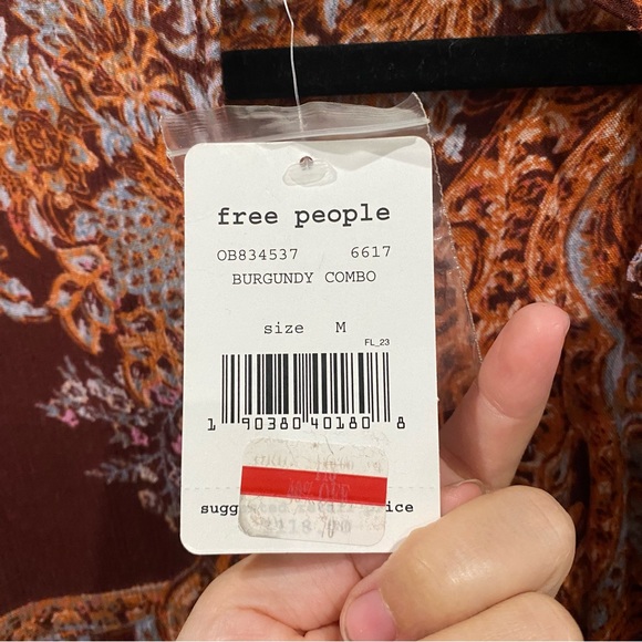 Free People NWT High Neck Cut Out Long Sleeve Tunic Top Maroon Red Med OB834537 - Picture 10 of 13